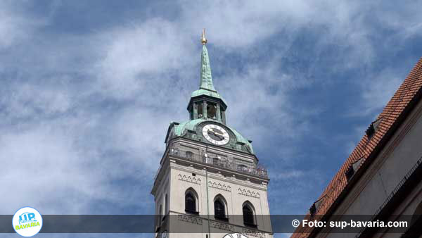 Munich Sightseeing St. Peters Church - Whats Up Bavaria